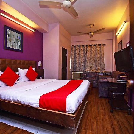 Oyo 2510 Near Camac Street Hotel Kolkata Exterior photo