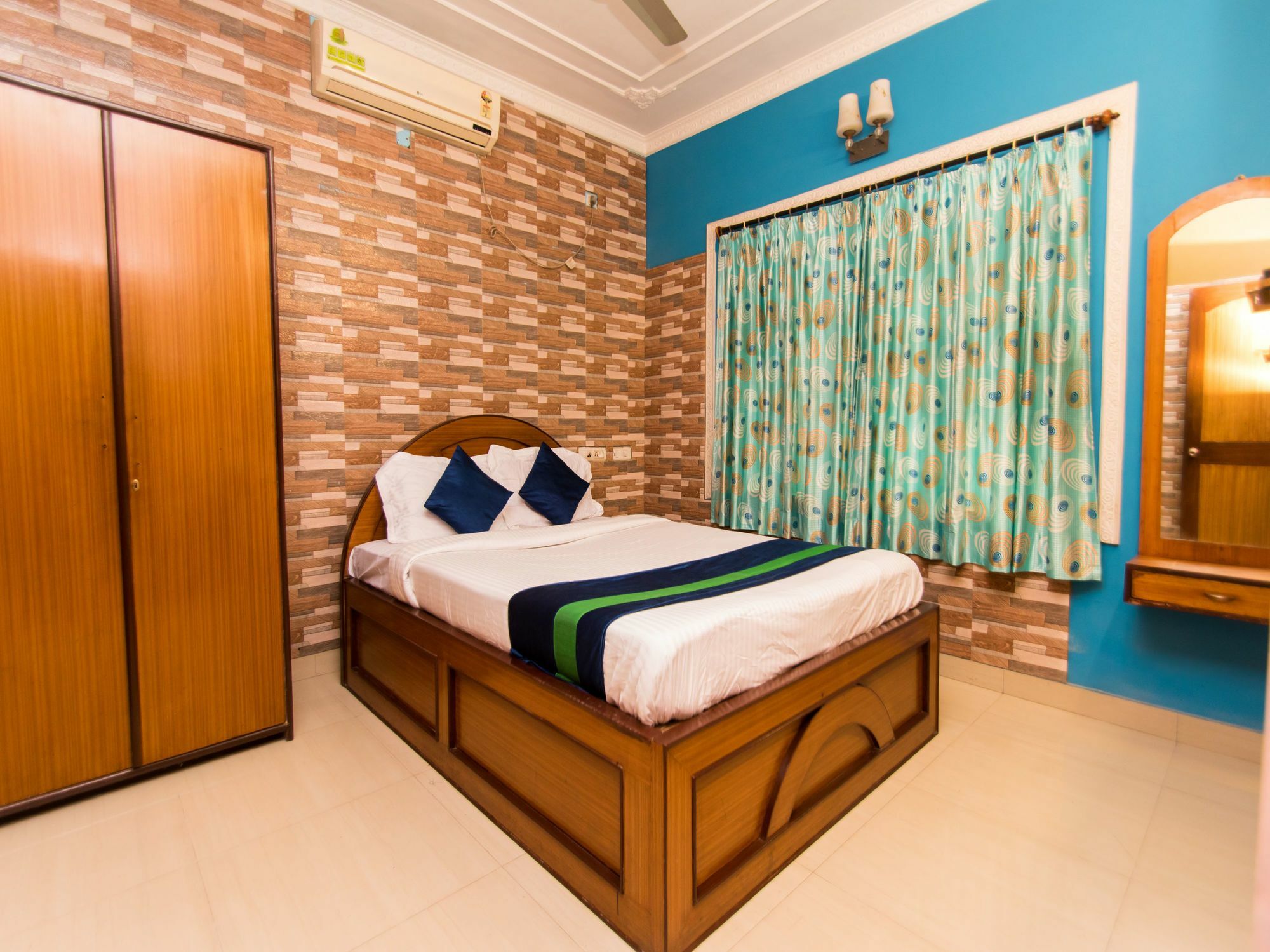 Oyo 2510 Near Camac Street Hotel Kolkata Exterior photo
